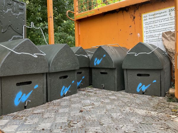 Vogel- und Fledermauskästen
